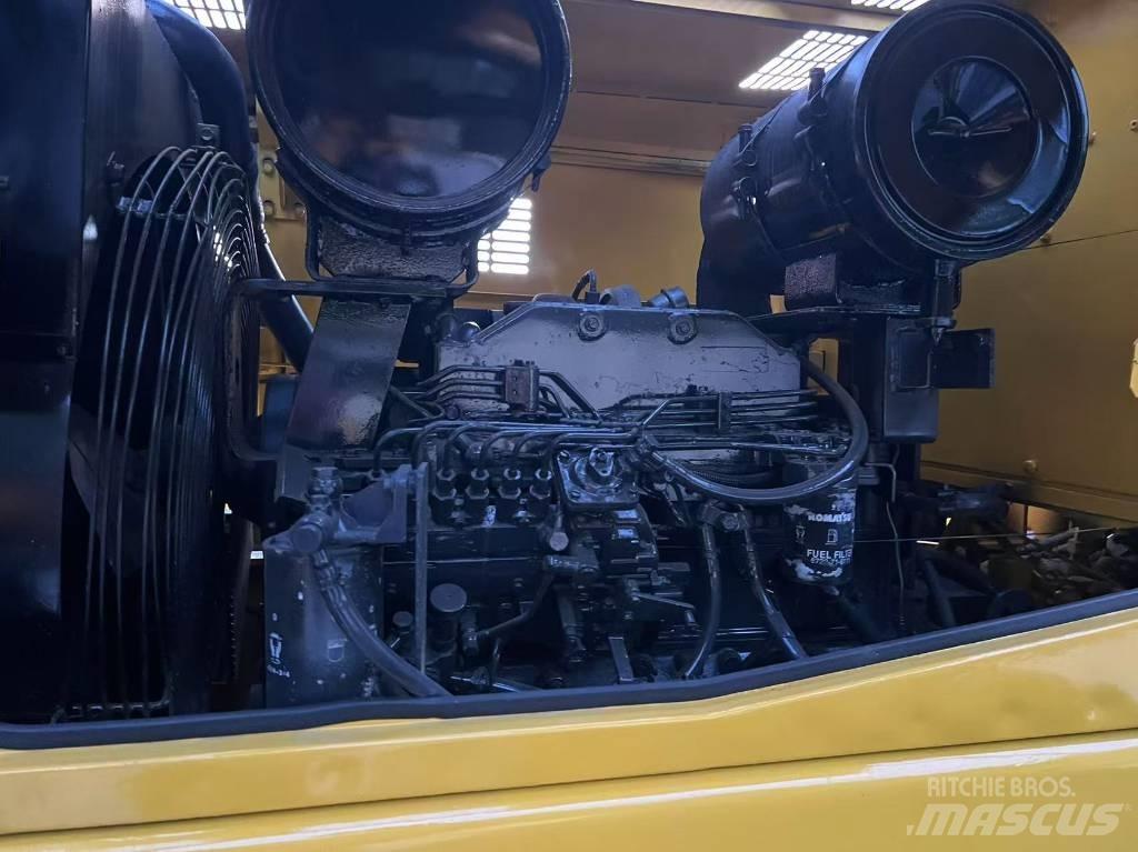 Komatsu WA 320-3 Ładowarki kołowe