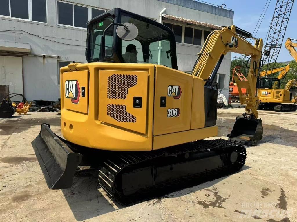 CAT 306 Minikoparki