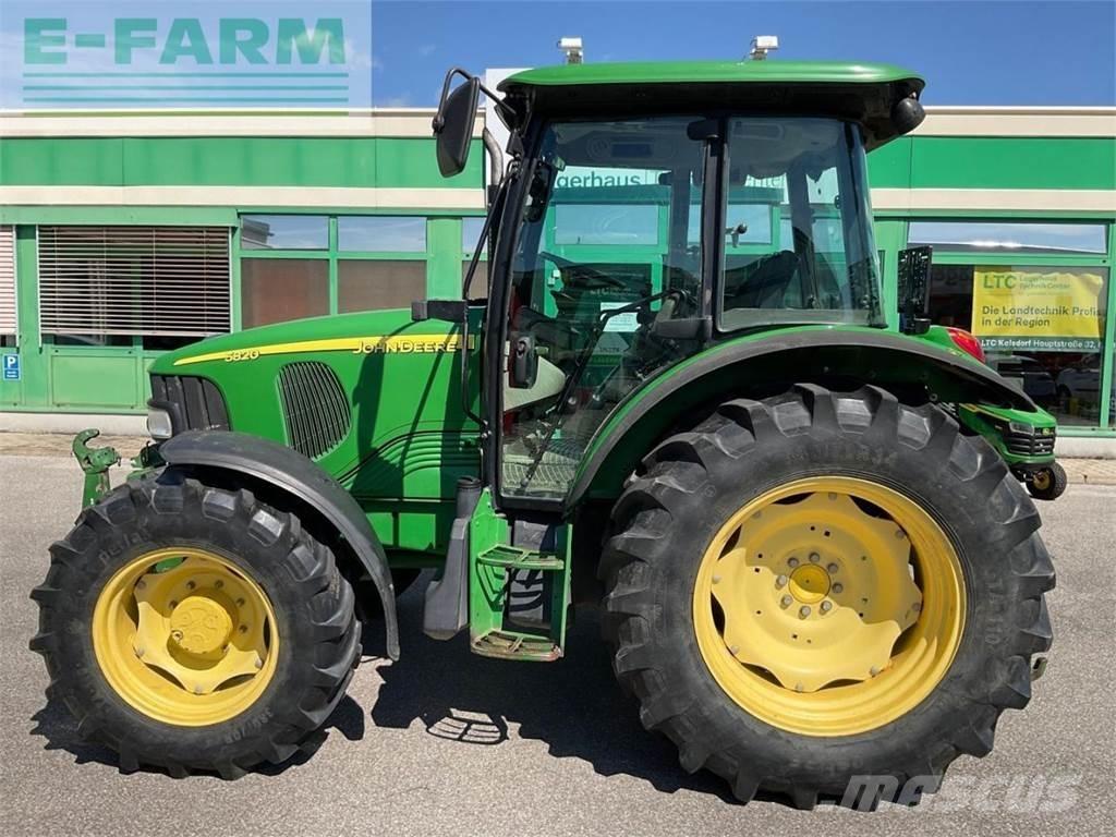 John Deere 5820 Ciągniki rolnicze