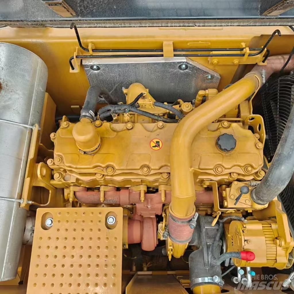 CAT 329 D Koparki gąsienicowe