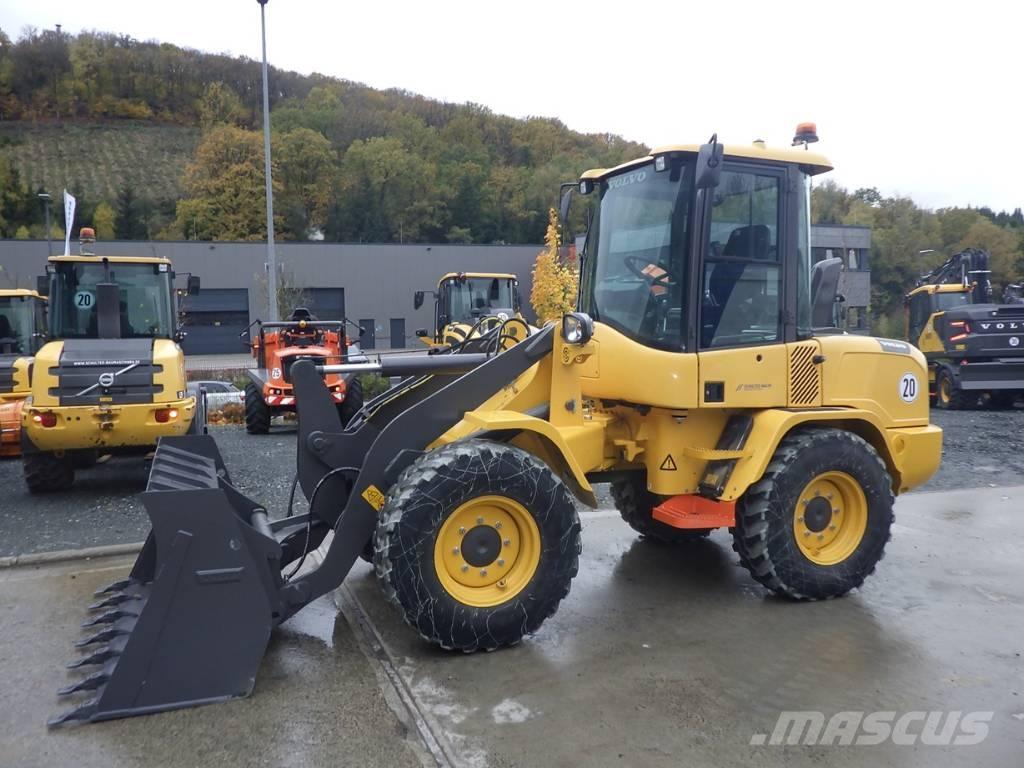 Volvo L 30 G Ładowarki kołowe