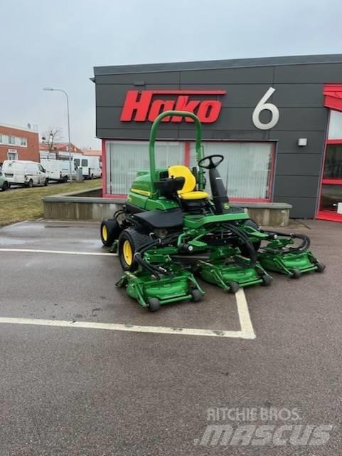 John Deere 9009 Kosiarki na pola golfowe i stadiony