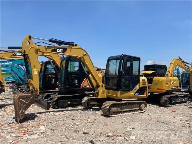 CAT 306D Minikoparki