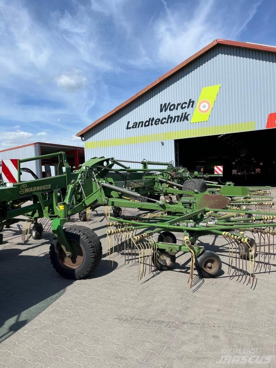 Krone Swadro 2000 Ciągnikowe żniwiarki pokosowe