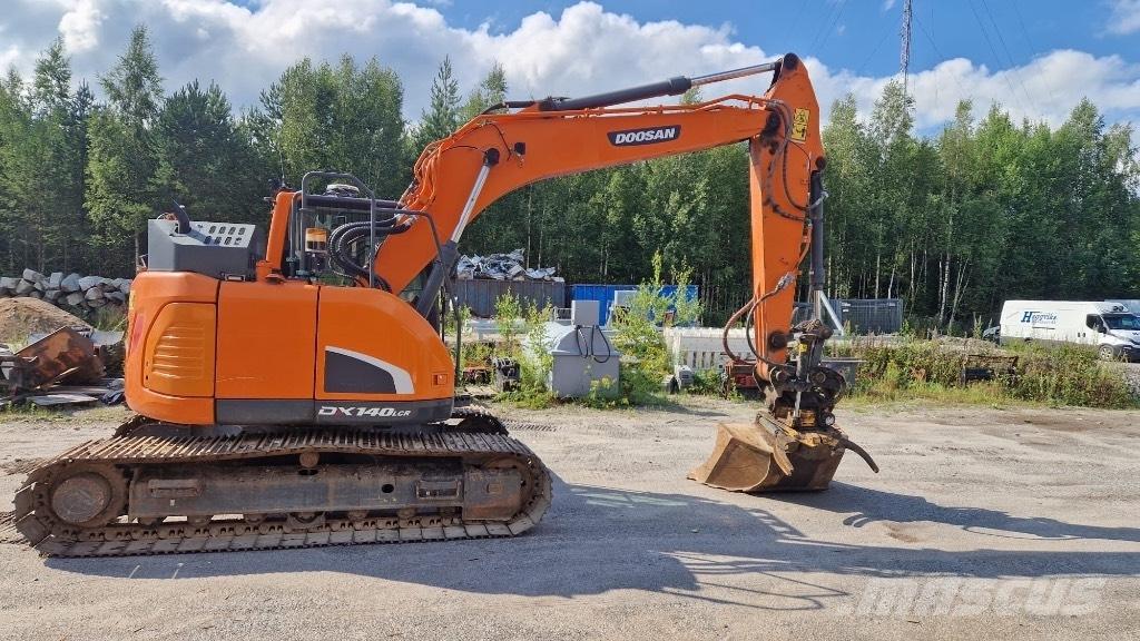Doosan DX 140 LCR Koparki gąsienicowe