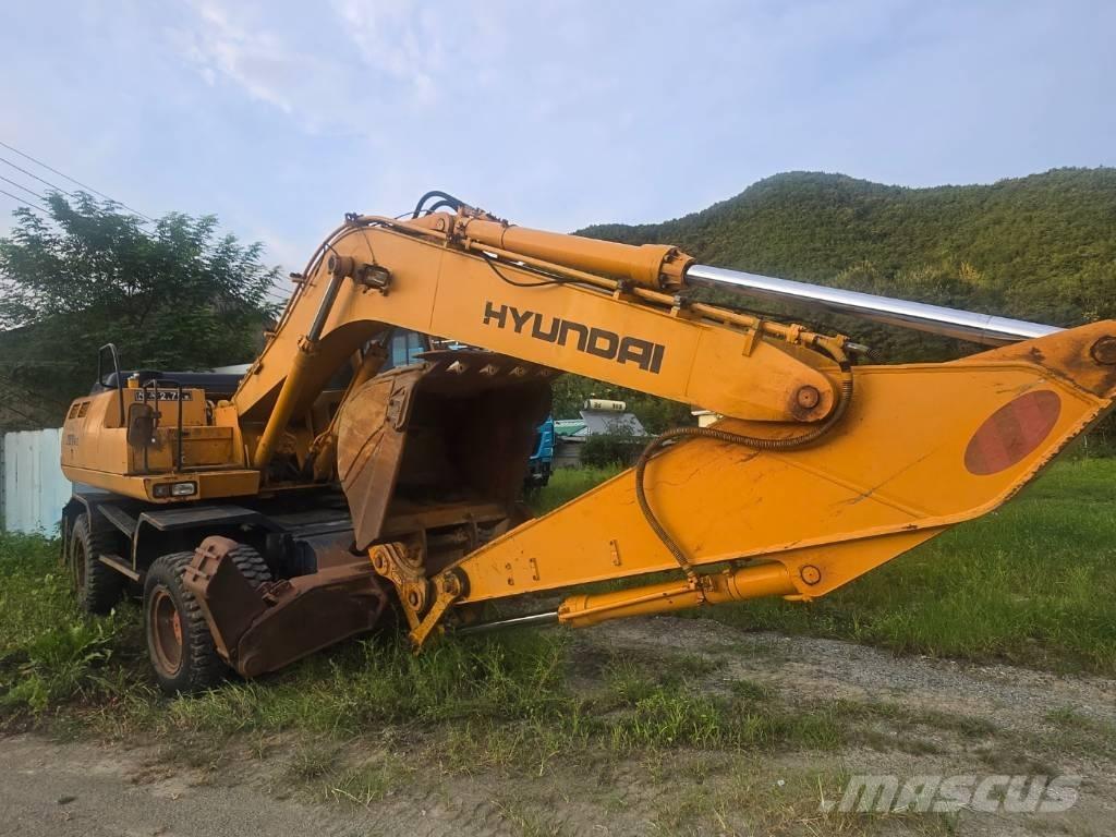 Hyundai Robex 2000W Koparki kołowe