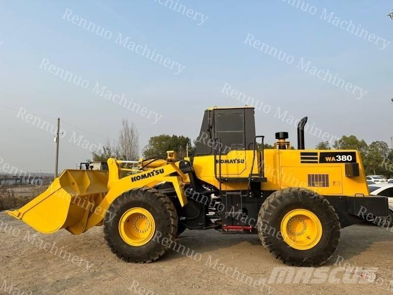 Komatsu WA380 Ładowarki kołowe