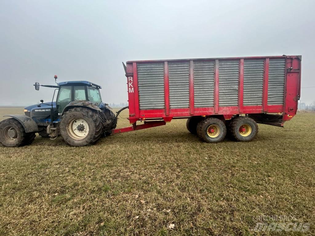 RKM 40kub Wozy paszowe