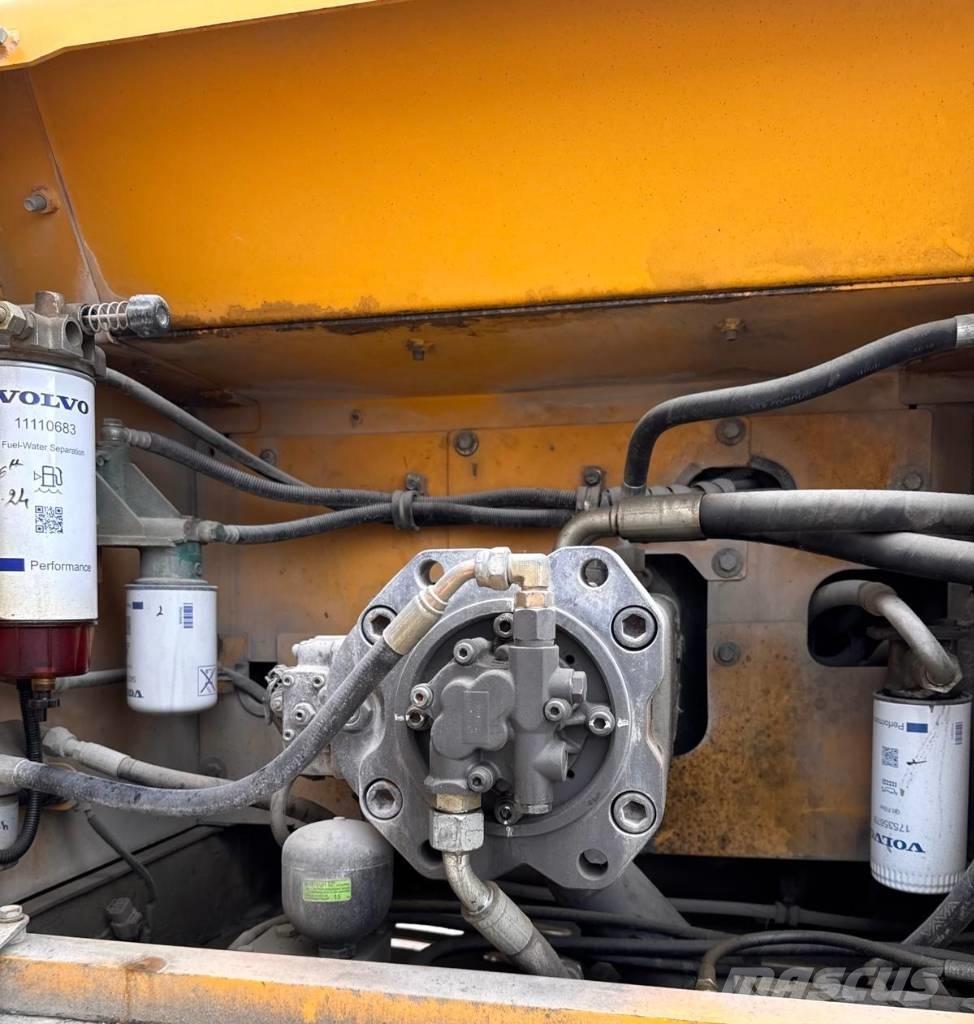 Volvo EC 300 D L Koparki gąsienicowe