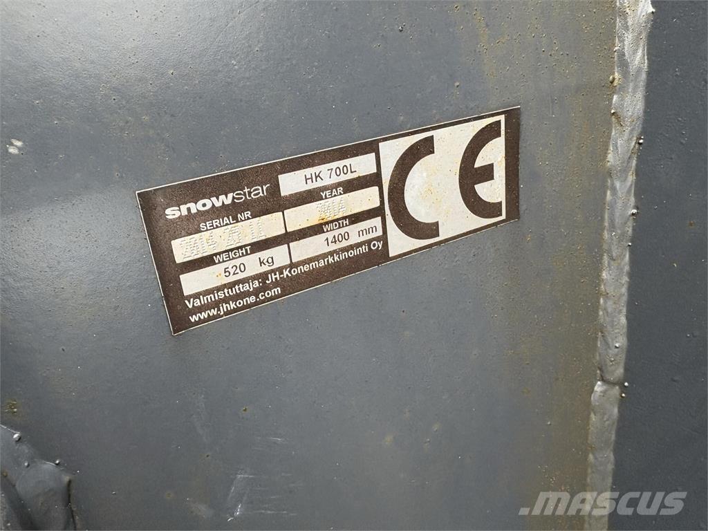 Snowstar HK700L Piaskarki i solarki