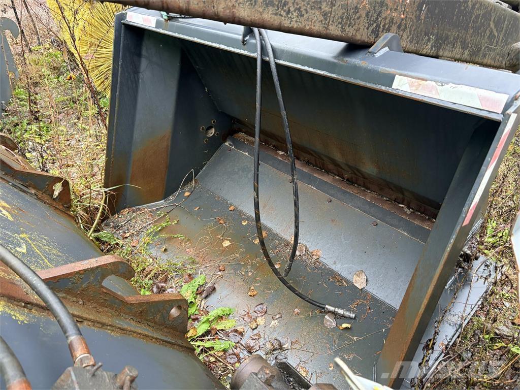 Snowstar HK700L Piaskarki i solarki