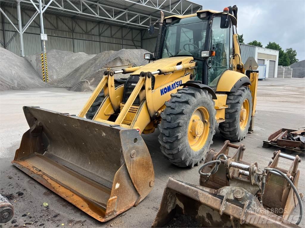 Komatsu WB975 4X4 Maszyny budowlane - Inne