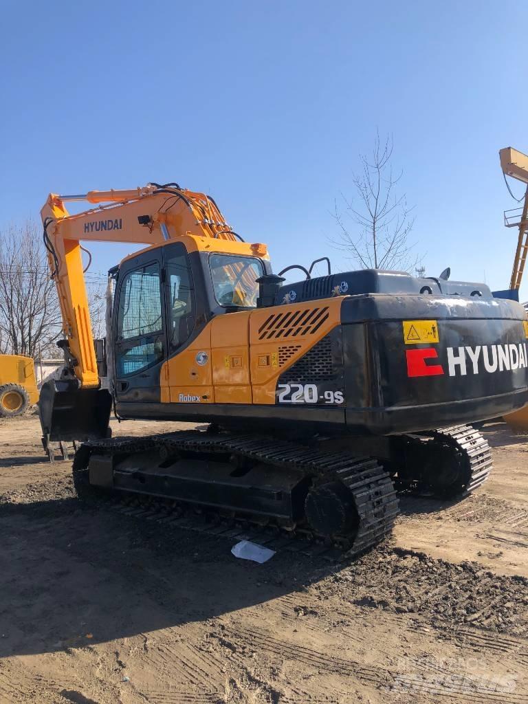 Hyundai 220-9s Koparki gąsienicowe