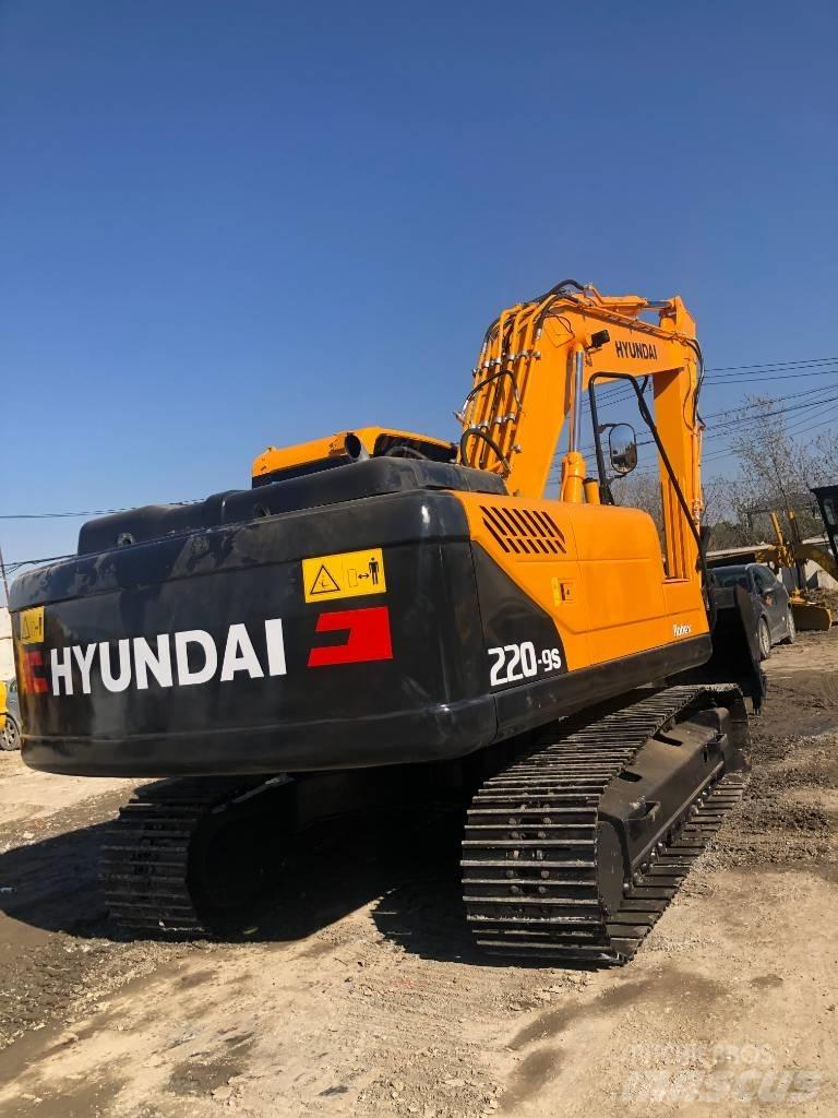Hyundai 220-9s Koparki gąsienicowe