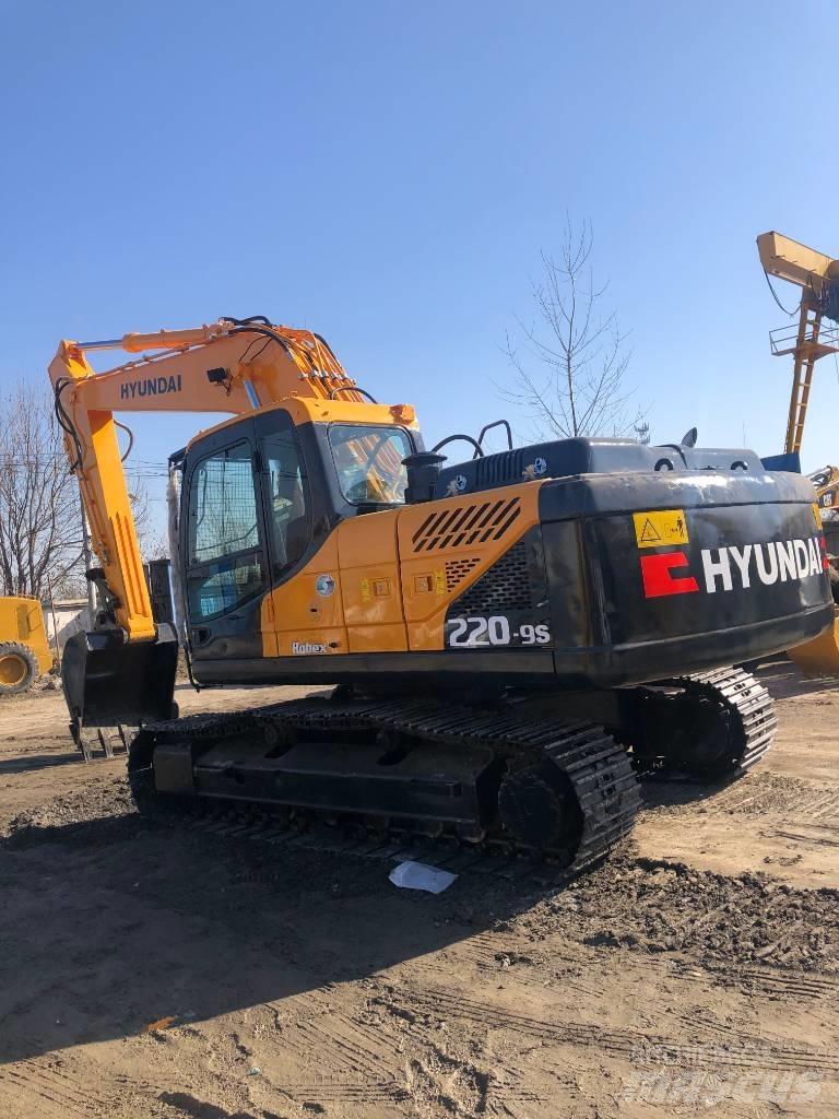 Hyundai 220-9s Koparki gąsienicowe