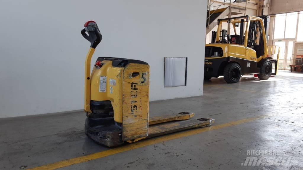 Hyster P2.0L Wózki widłowe unoszące