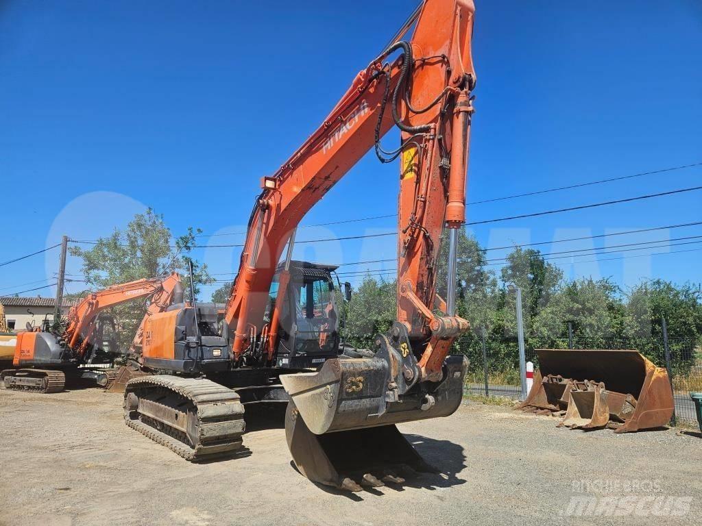 Hitachi ZX 210 LC Koparki gąsienicowe
