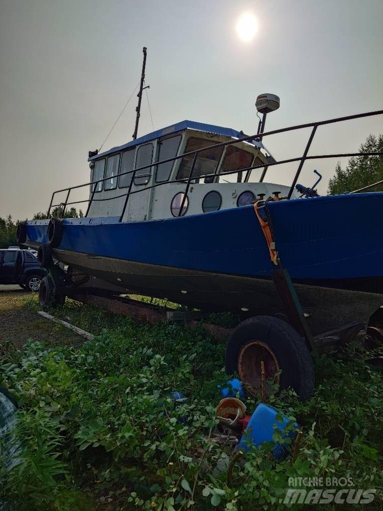  Rami Hinaaja Łodzie, pontony i barki budowlane