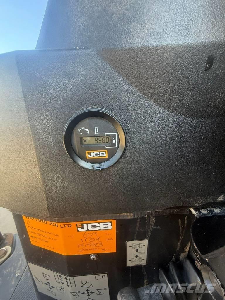 JCB 16 C-1 Minikoparki