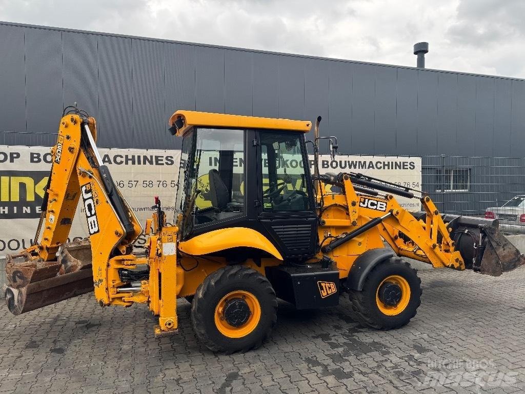 JCB 2 CX Koparko-ładowarki