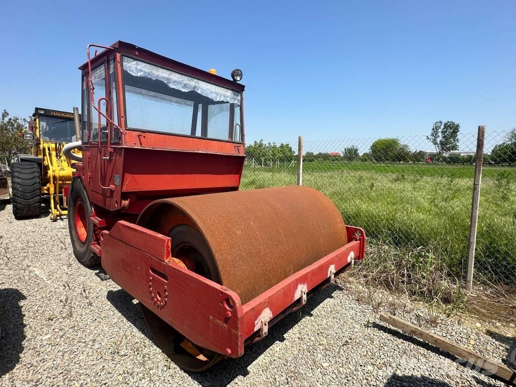 Hamm HW 2304 S Walce jednobębnowe