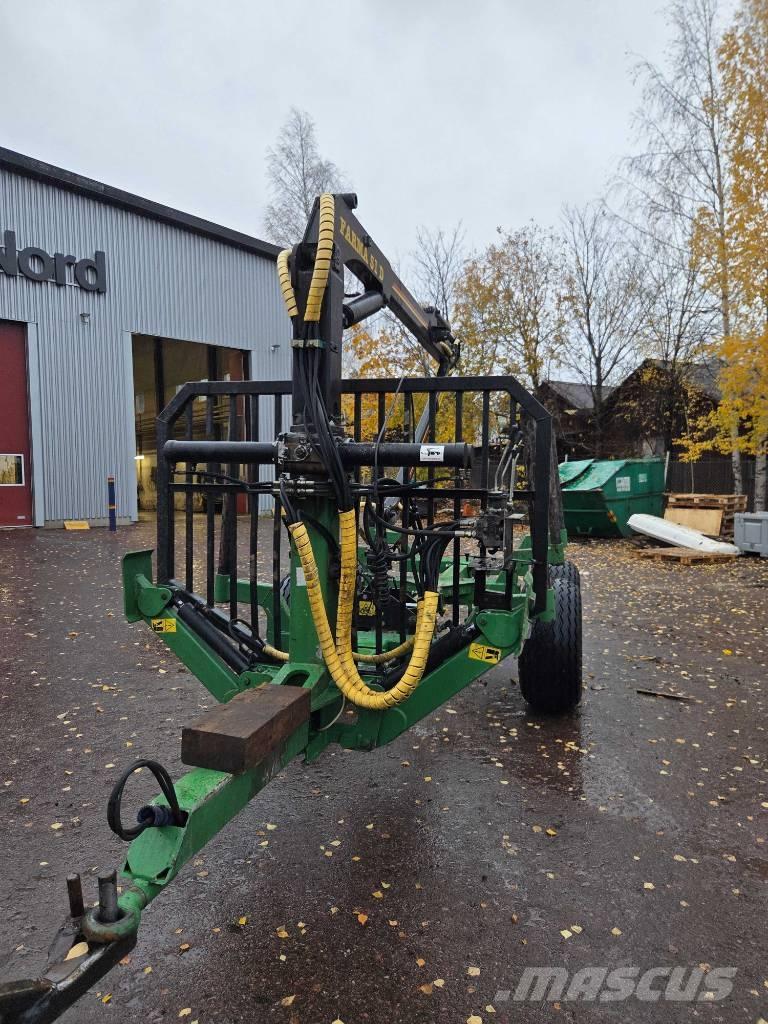 Farma 8T Przyczepy leśne