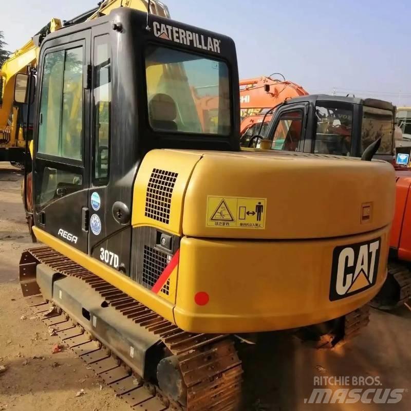 CAT 307 Koparki gąsienicowe