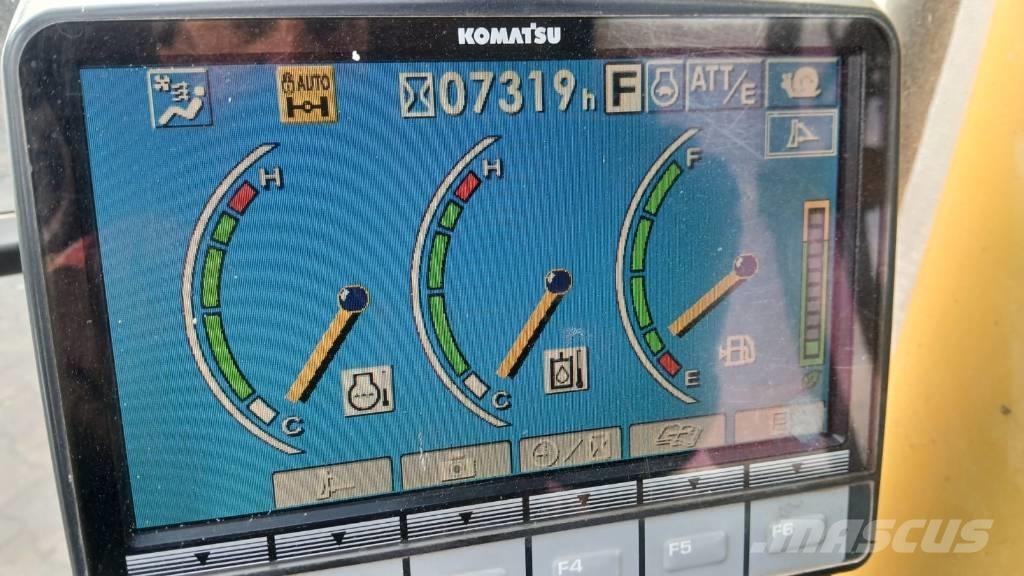 Komatsu PW 148-8 Koparki kołowe