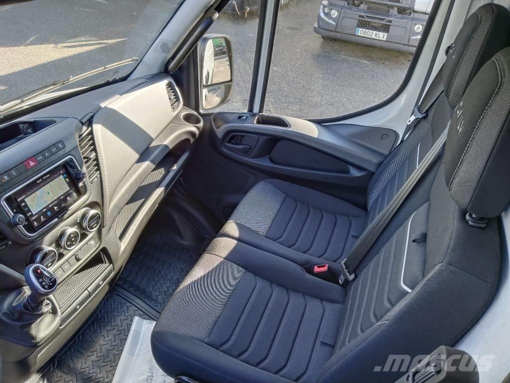 Iveco Daily 35 S12 Samochody dostawcze ze skrzynią zamkniętą