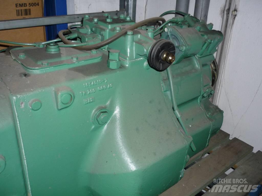 Volvo SR 2000 / 2400 Przekładnie i skrzynie biegów