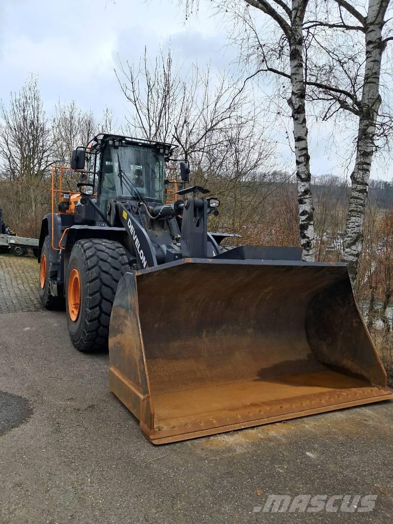 Develon DL 420 CVT-7 Ładowarki kołowe
