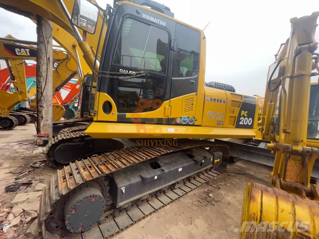 Komatsu PC 200-8 Koparki gąsienicowe