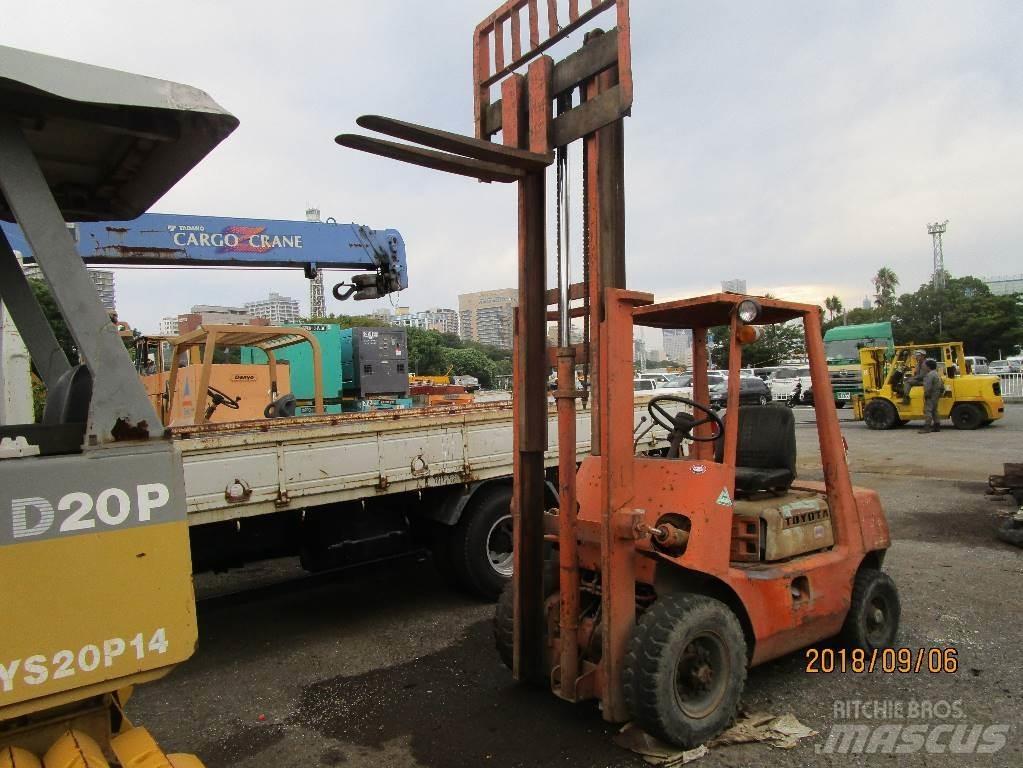 Toyota 2FD25 Wózki widłowe inne