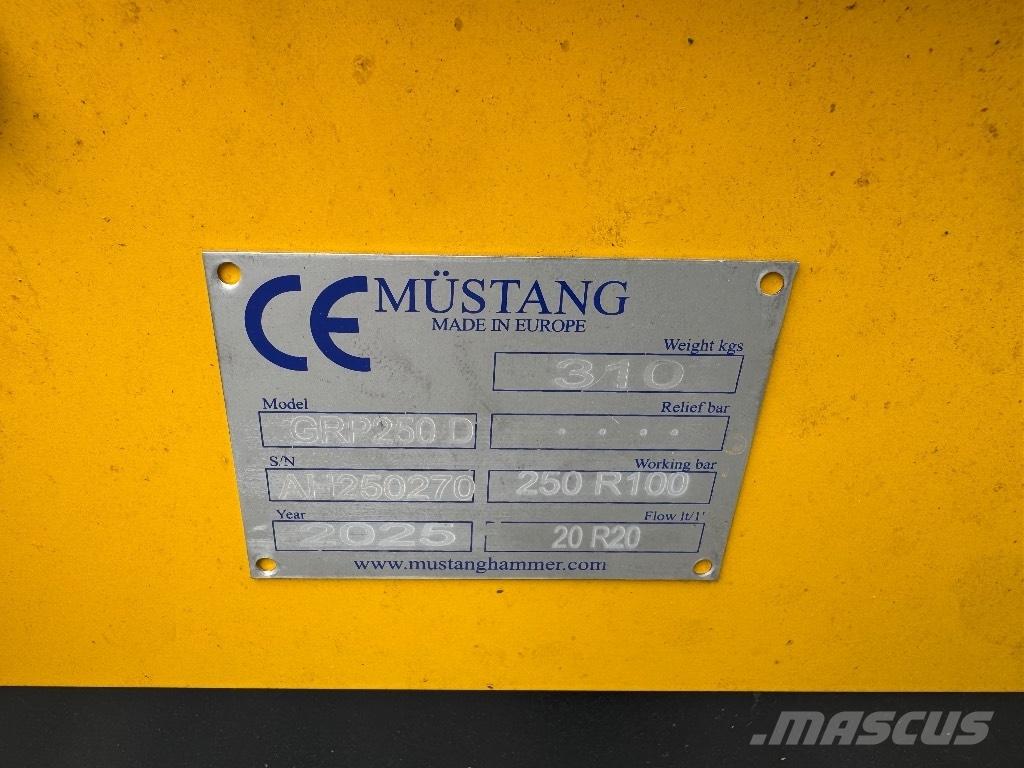 Mustang GRP 250 D Chwytaki