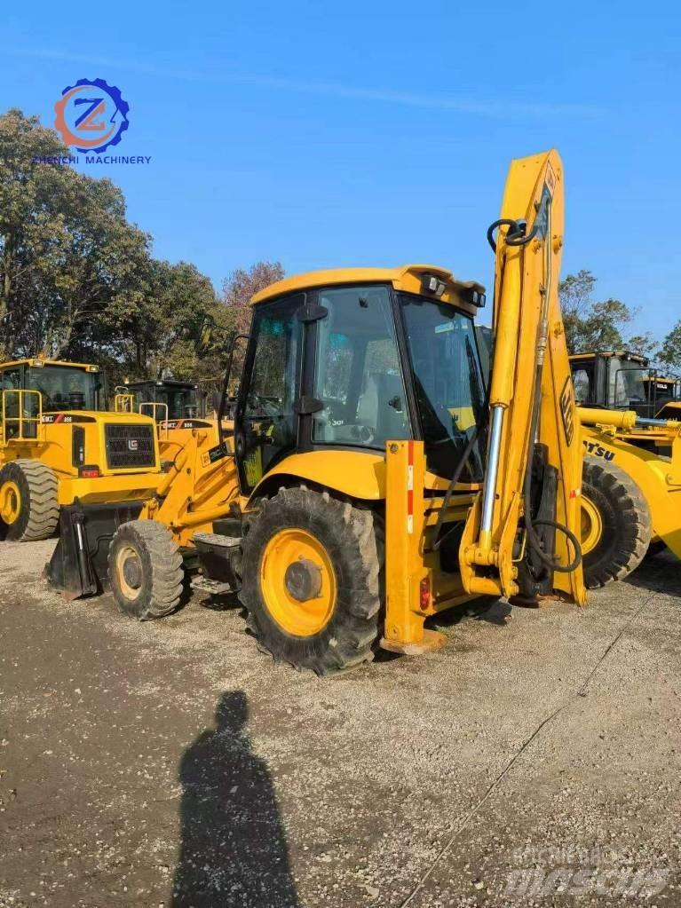 JCB 3 CX Koparko-ładowarki