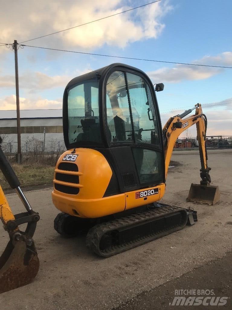 JCB 8020 Minikoparki
