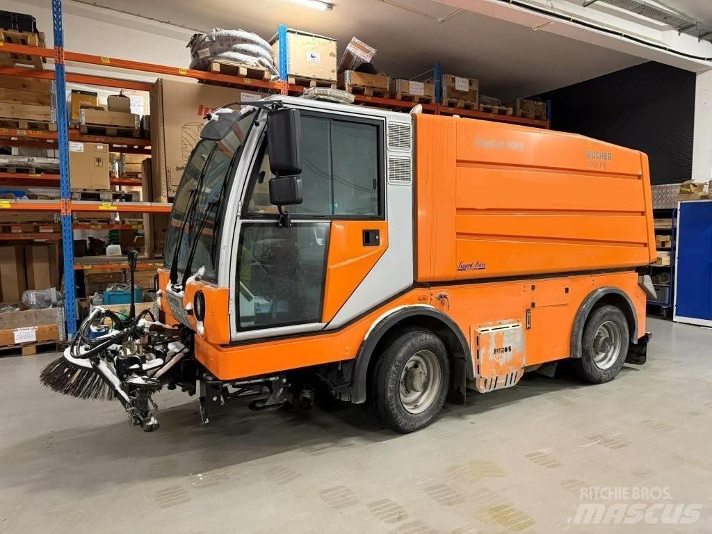 Bucher CityCat 5000 Zamiatarki - Zgarniarki - Odśnieżarki