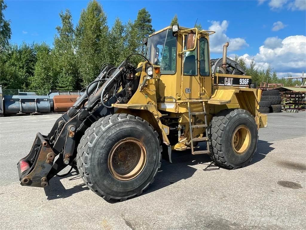 CAT 936F Ładowarki kołowe