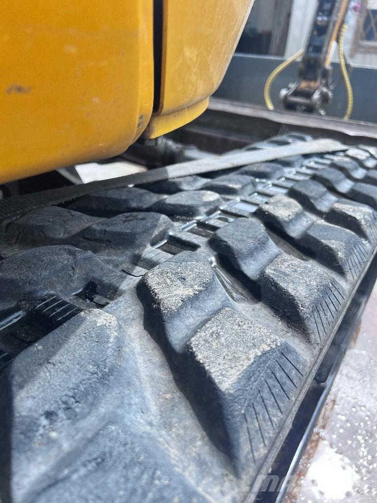 JCB 8035 ZTS Minikoparki
