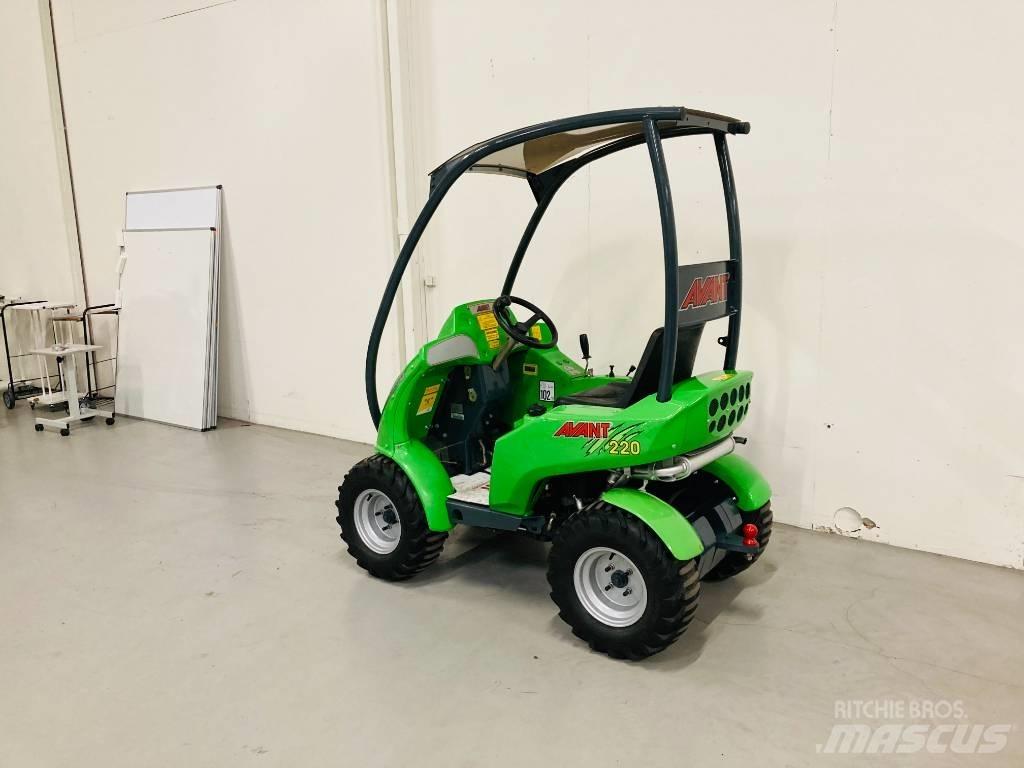 Avant 220 Miniładowarki