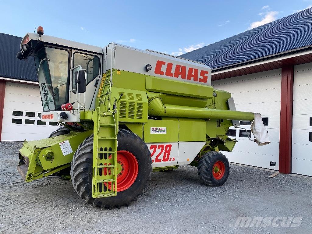 CLAAS Commandor 228 Kombajny zbożowe