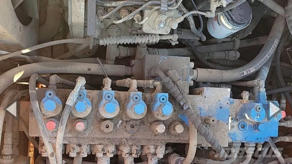 Hitachi EX 135 W Koparki kołowe