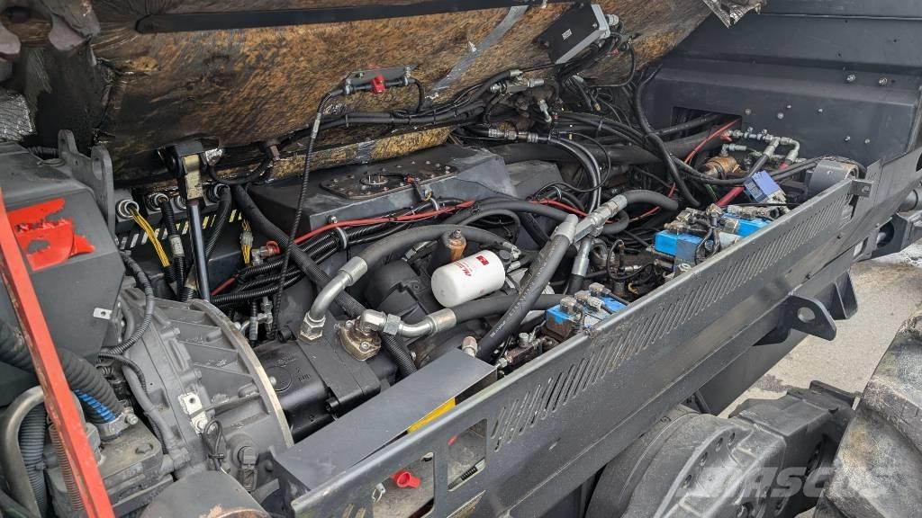 Ponsse Wisent 8W Forwardery