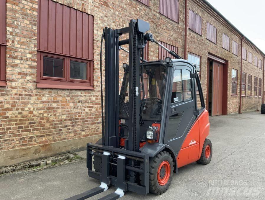 Linde H 30 D Wózki Diesla