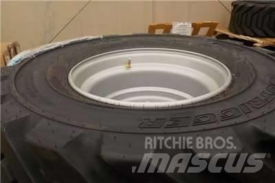 JLG Tyres Opony, koła i felgi