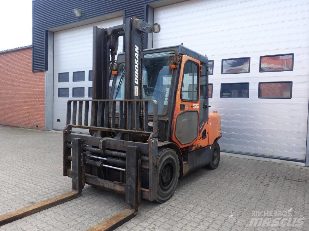 Doosan D 55 C-5 Wózki Diesla