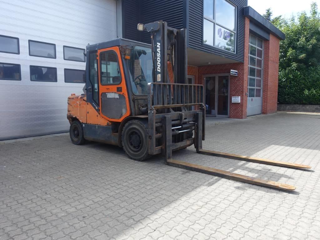 Doosan D 55 C-5 Wózki Diesla