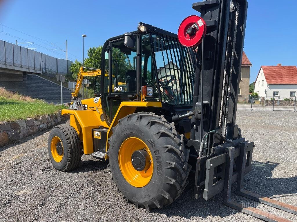JCB 940-2 T4 Wózki widłowe terenowe