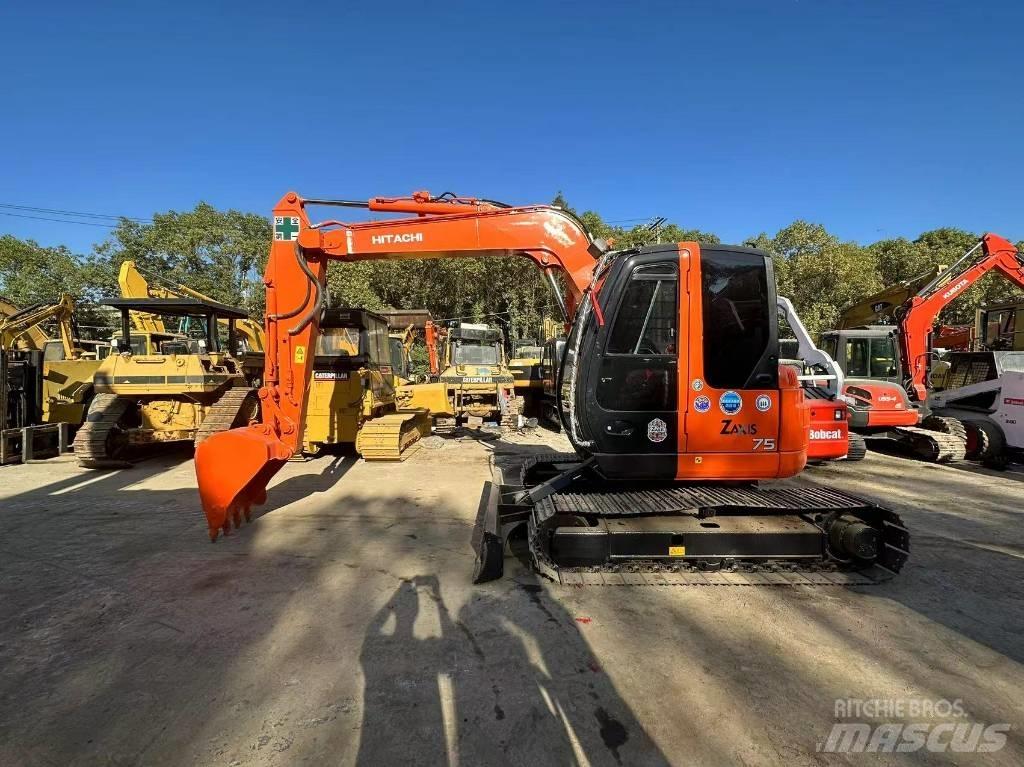 Hitachi ZX 75 Minikoparki
