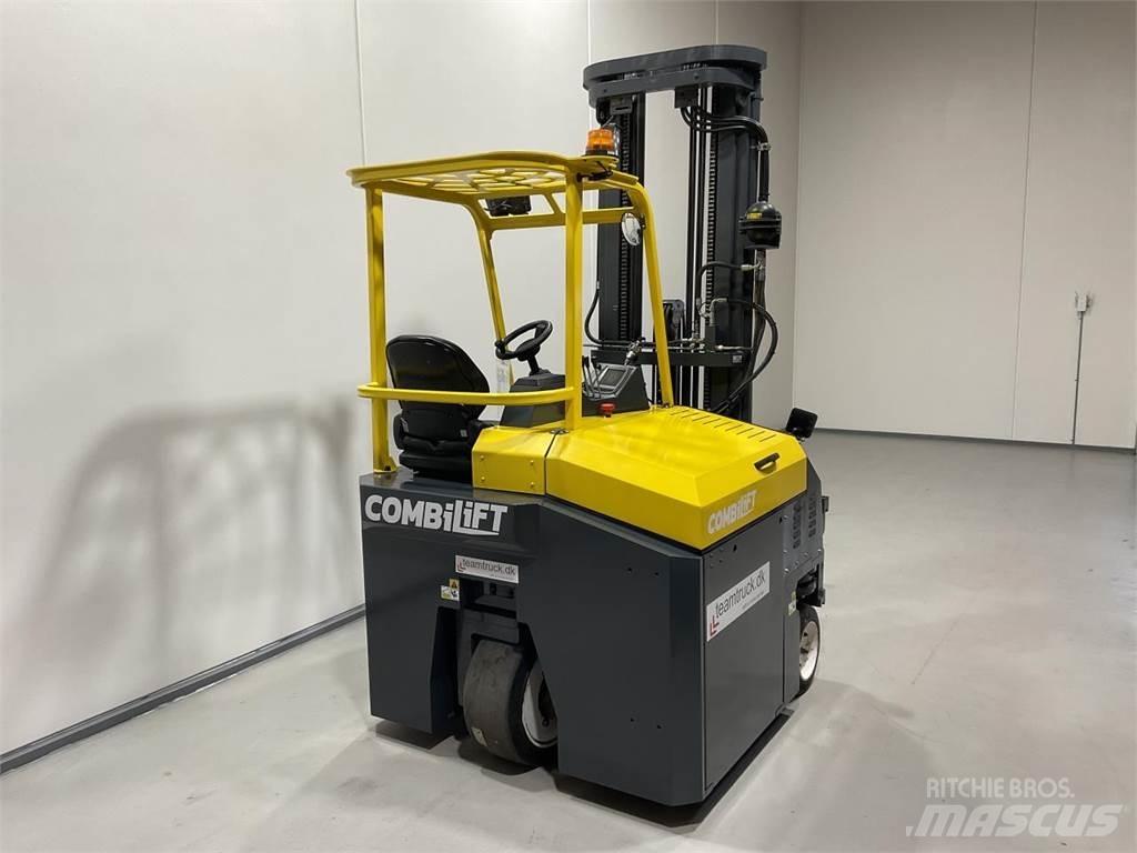 Combilift CBE3000 Wózki widłowe czterokierunkowe